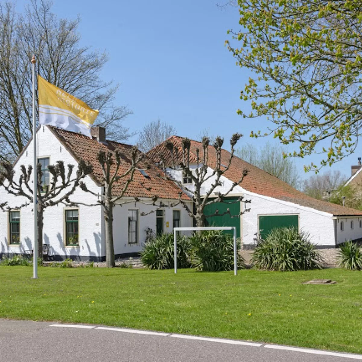 Wirre boerderij Hoofddorp